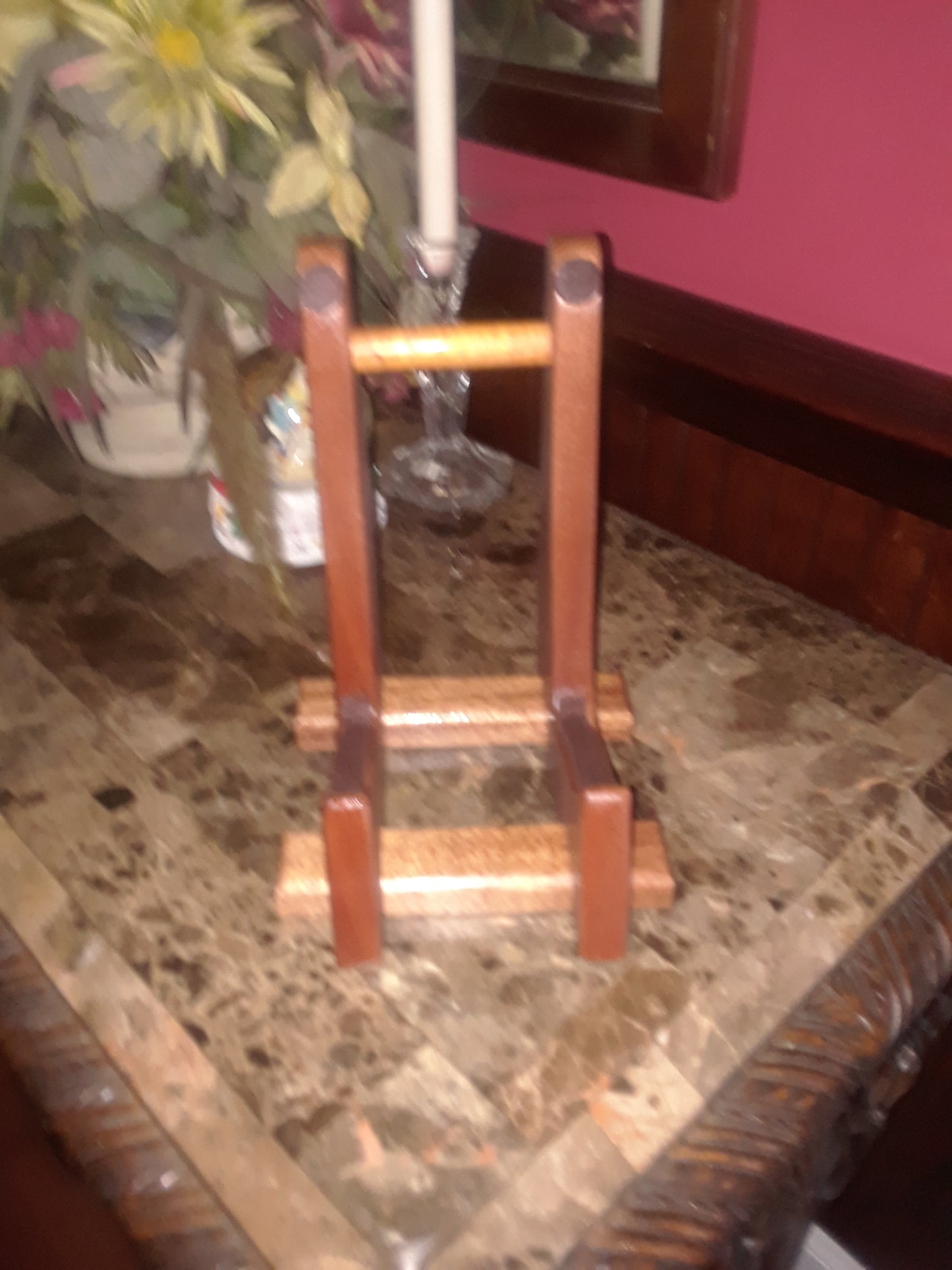 Mandolin Stand. For A and F style Mandolin. Free Shipping in USA. Guitar Stands, Banjo Stands, Ukulele Stands, Bass Stands.